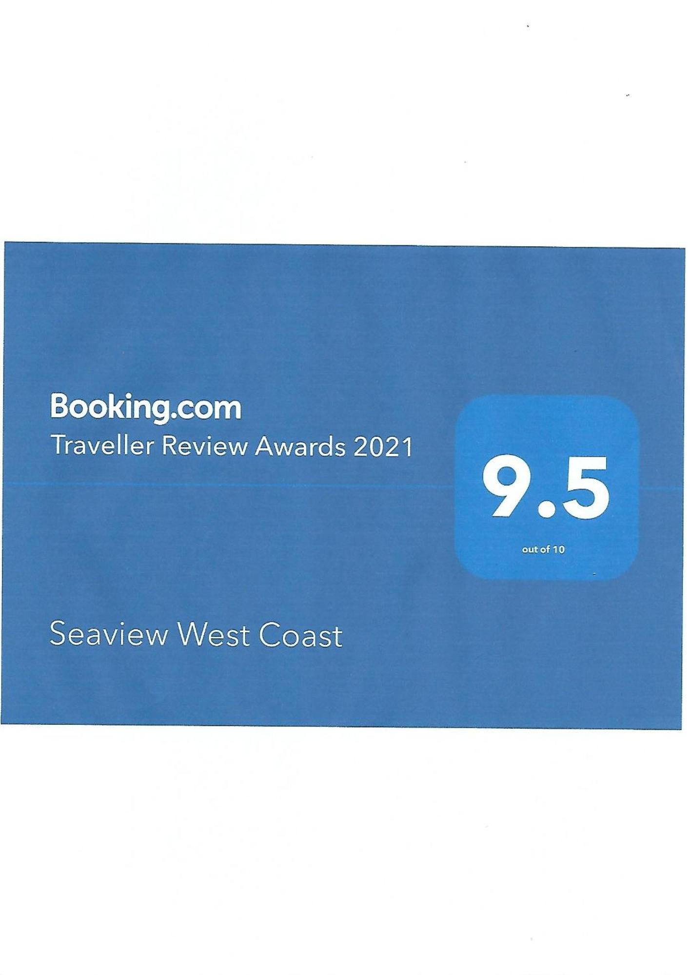 Seaview West Coast - Exceptional - 2 Bedrooms Sleeps 5 -stunning Sea Views - 500 Metres To Bournemouth